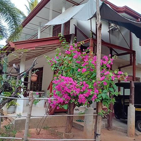 Yaluwa Tourist Rest & Cooking Class Anuradhapura Exterior foto